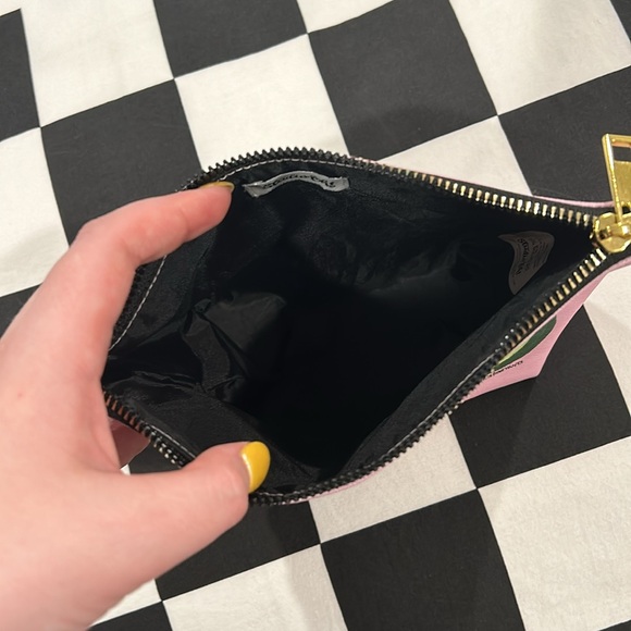 💗🥑 NWOT Avocado makeup bag/pouch 💗🥑 - Picture 4 of 4